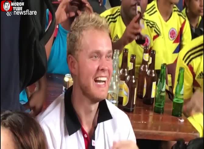 Video :In a Colombian pub, the lone English supporter celebrates his team's triumph